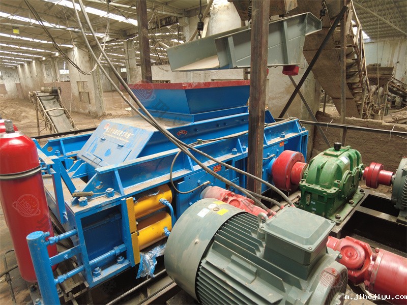 破石液压对辊机 破石液压对辊机