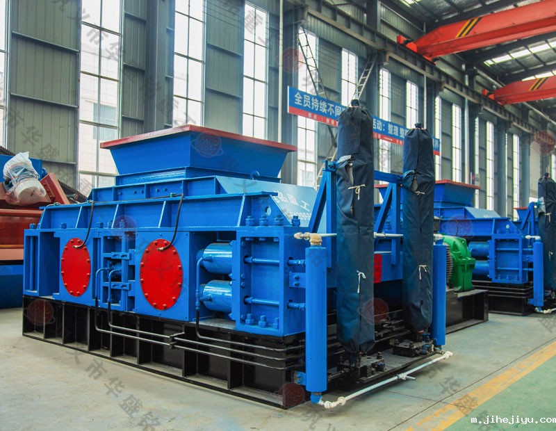 一套鹅卵石制砂机生产设备多少钱