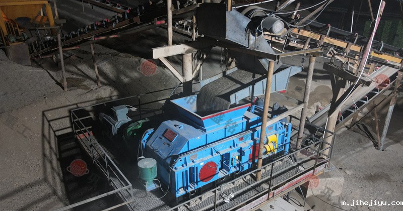 金刚石对辊式制砂机