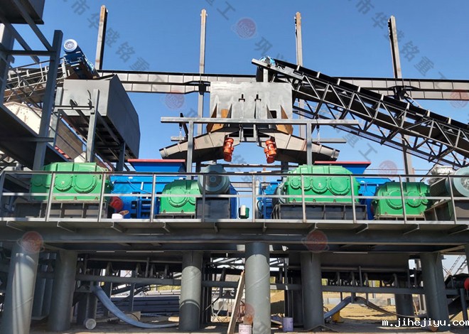 时产150吨河卵石制砂机