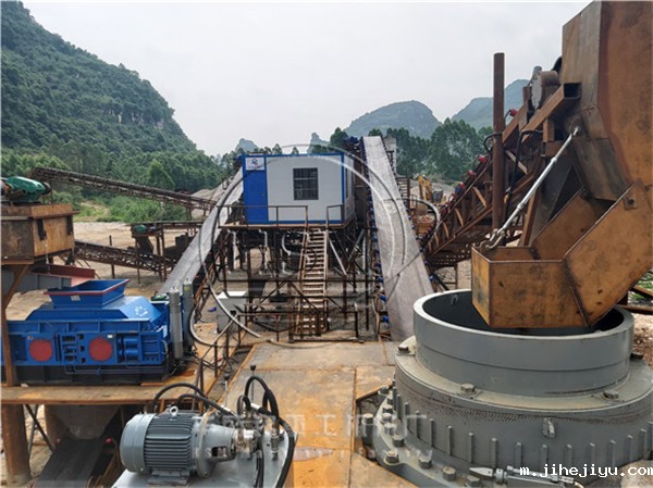 taptap手机下载安装用户现场