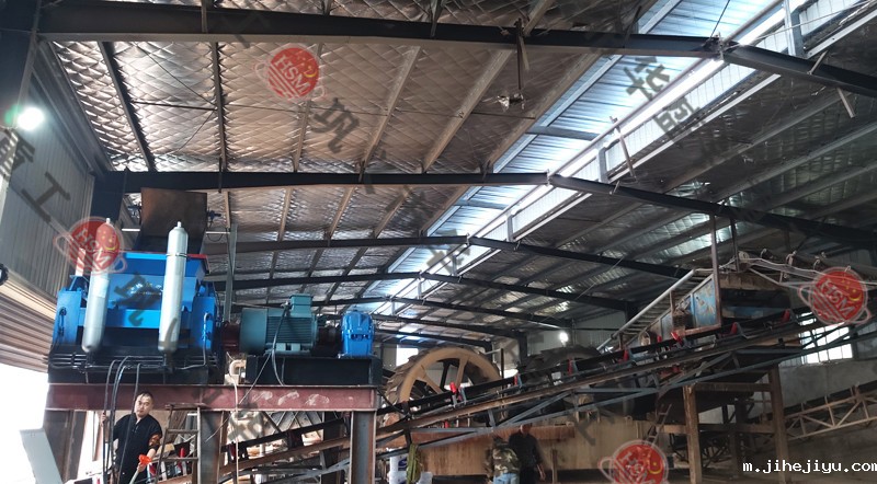 液压taptap手机下载安装安装现场