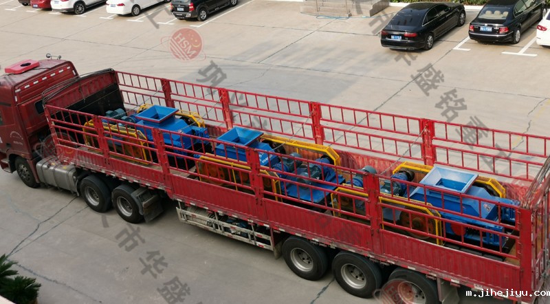 三台750ⅹ500型taptap手机下载安装发往贵阳